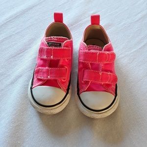 Pink velcro converse size 7T